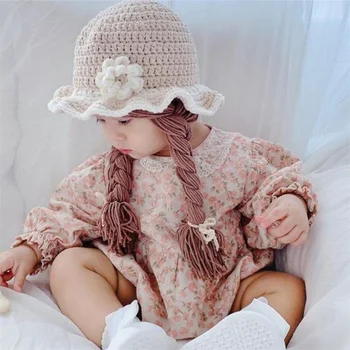 Sevimli Çiçek Bebek Kız Kova Şapka Saç Pigtail Örgü Peruk Kap Kış Sıcak Örme Çocuk Çocuk Kız Şapka ve Kapaklar Aksesuarları